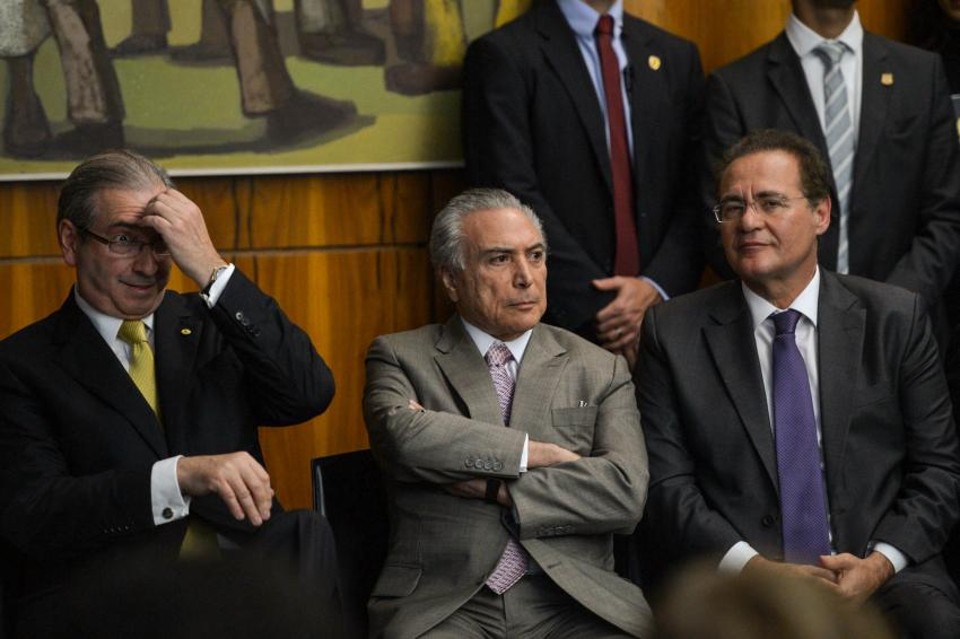 Após ser chamado de “presidente”, Michel Temer nega conflito com Lula