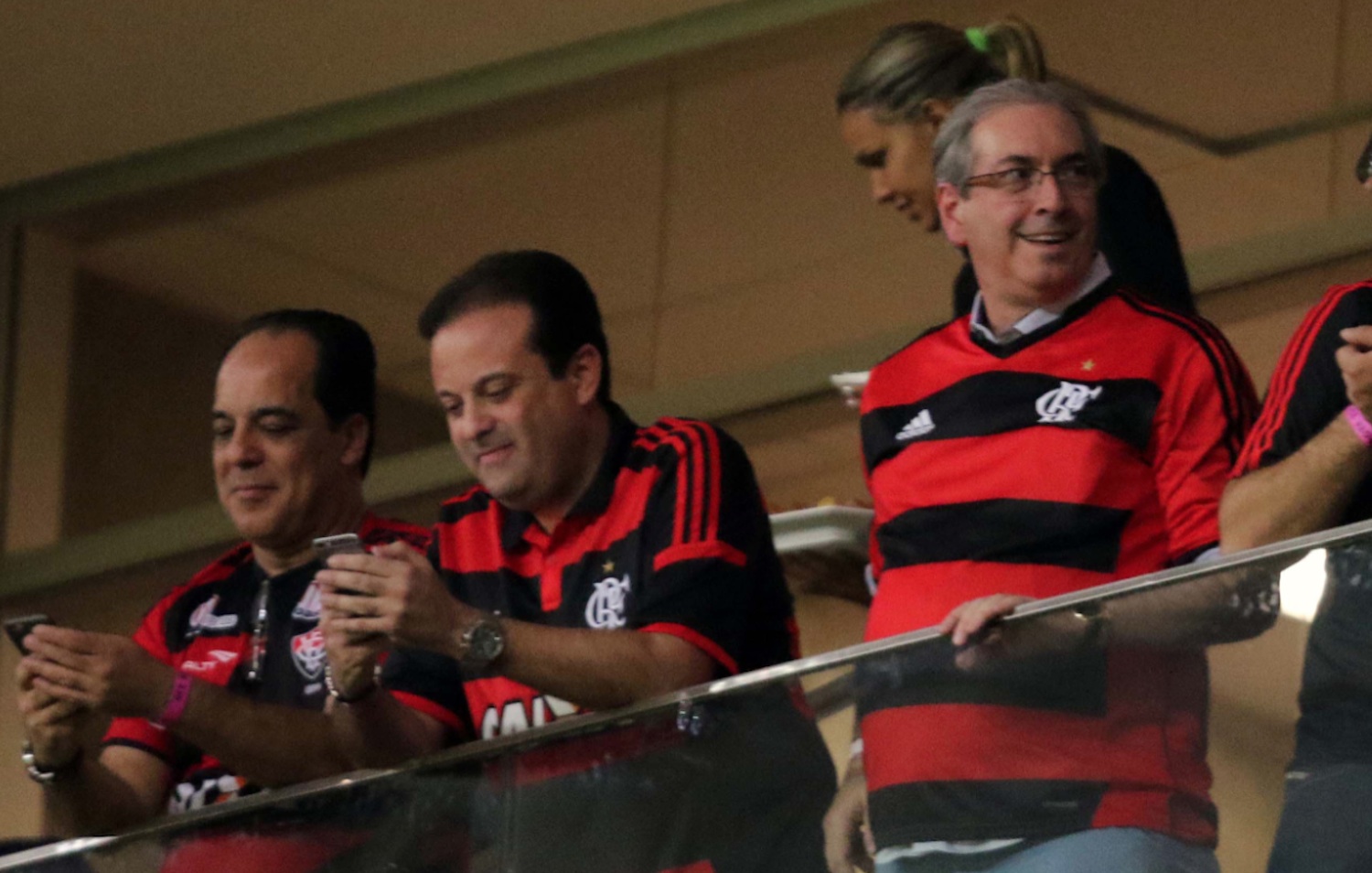 Número de manifestantes já é menor que bancada do PMDB