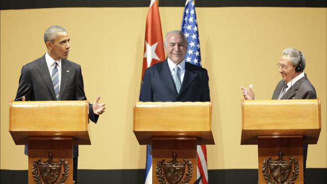 PMDB decide apoiar Obama e Raúl Castro