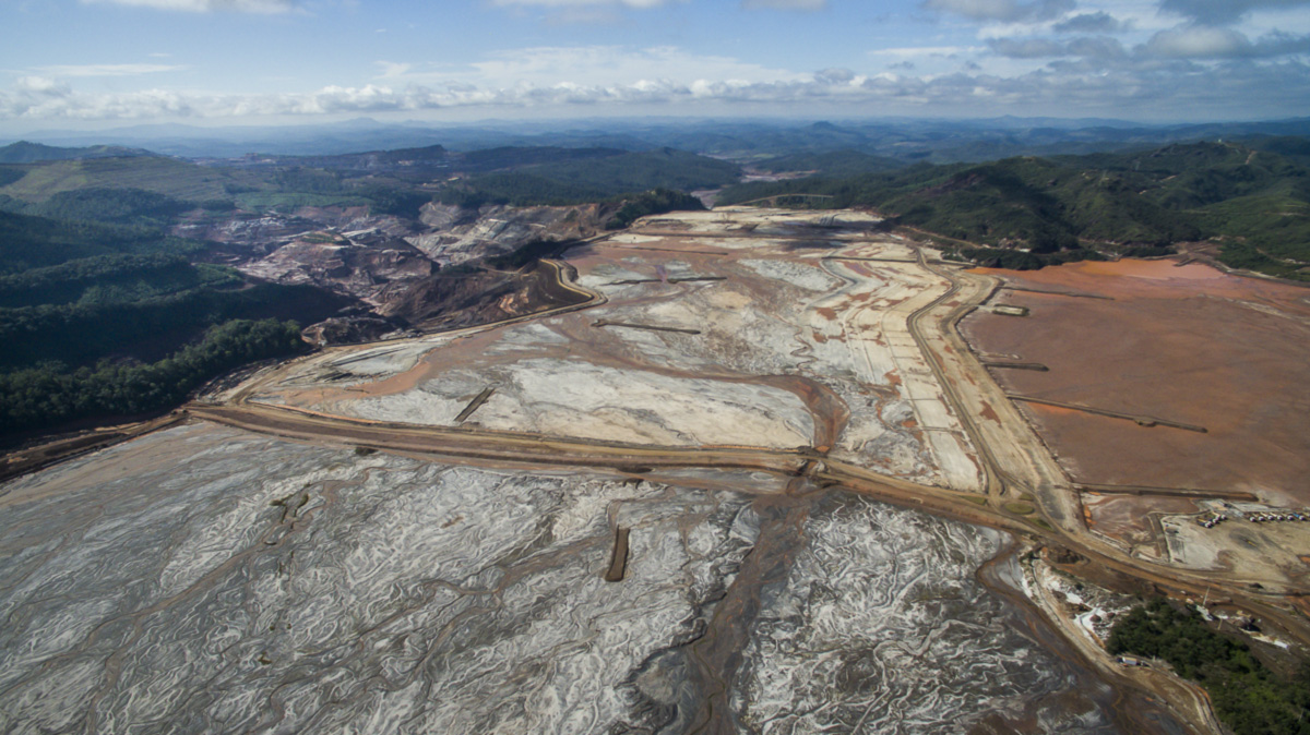 Vale quer rever sociedade com BHP