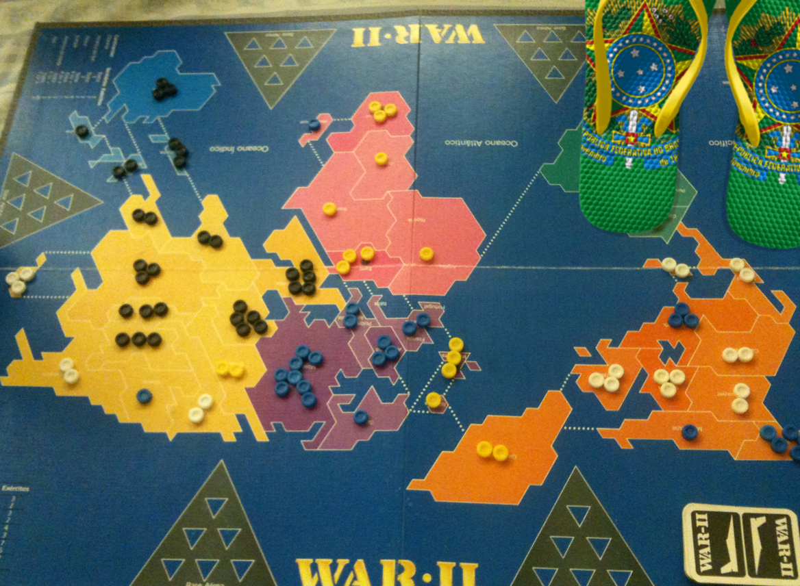 PCC se expande e já controla Dudinka, Vladivostok e mais dois territórios à sua escolha