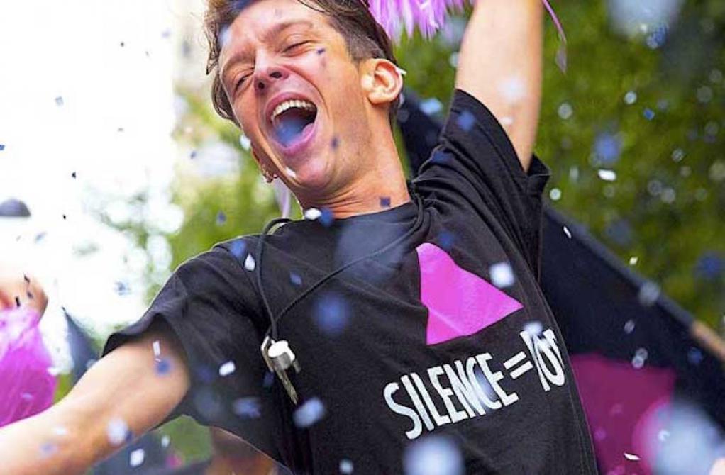 120 batimentos por minuto, o corpo individual e coletivo em ação