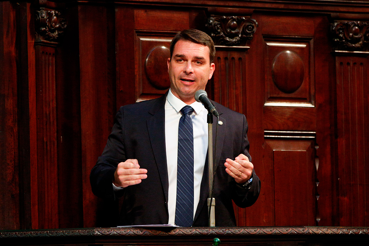 Padilha anuncia lançamento de Tropa de Elite: O inimigo agora é Bolso