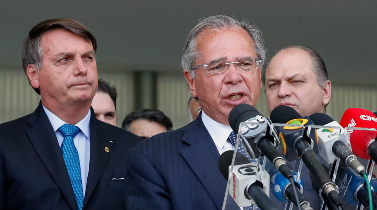 Paulo Guedes propõe criar Vacinata com vacina vencida