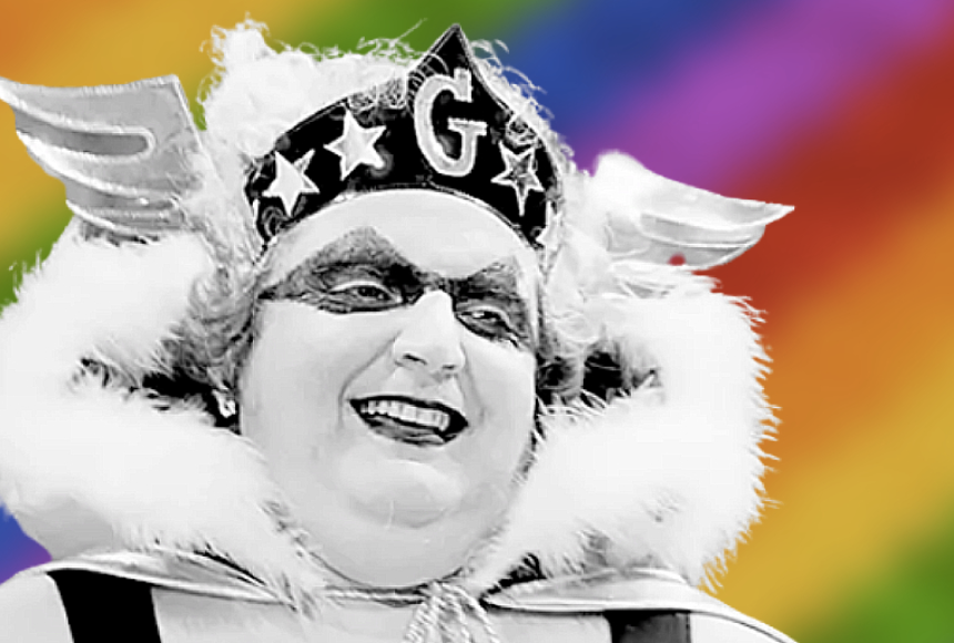 Capitão Gay entra para a reserva e vira general