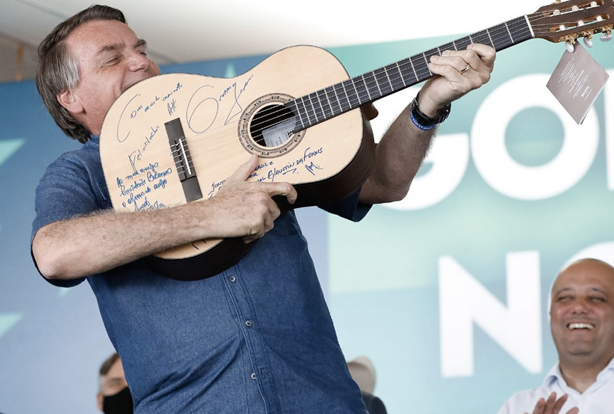 Bandas Coldwhey e Nióbio Maiden são atrações no Rock in Rio das Pedras