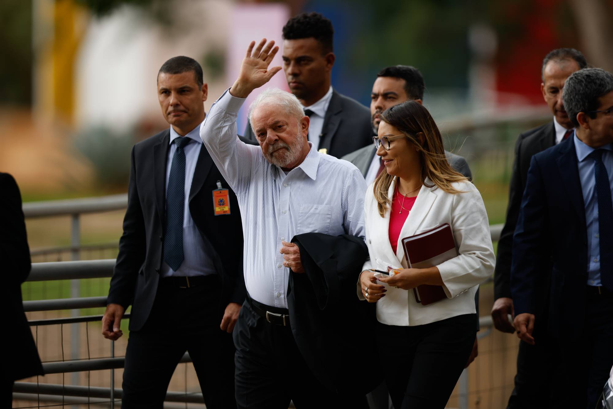 O presidente, as armas e os dentes