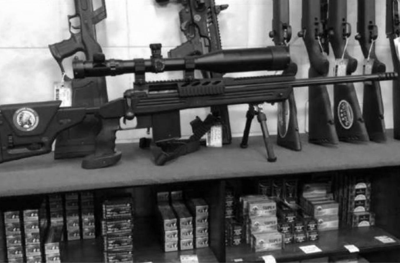 Os fuzis, os milhões e a fronteira