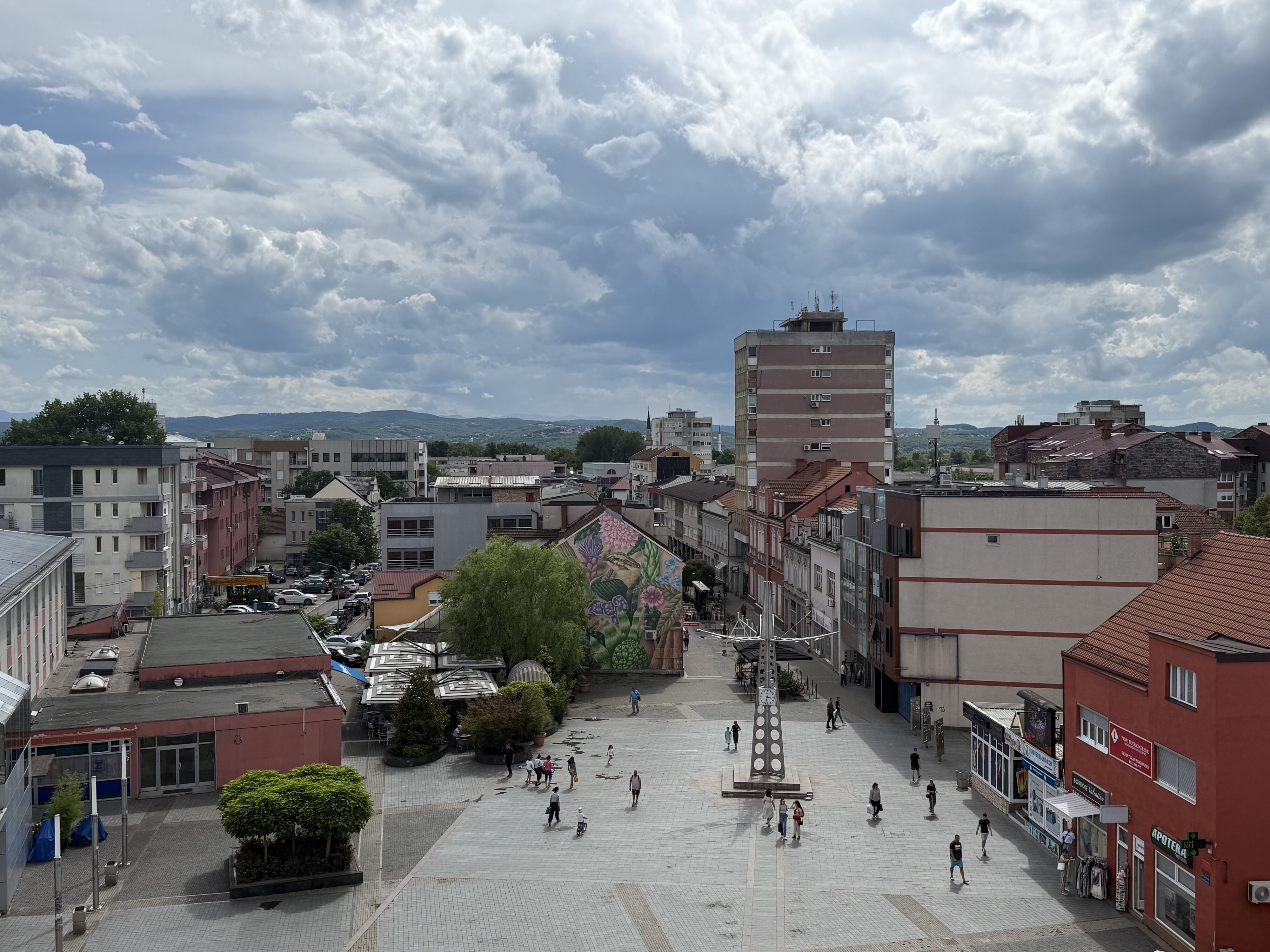 Vista da Praça Prijedor