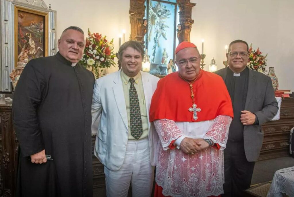 Os amigos do cardeal