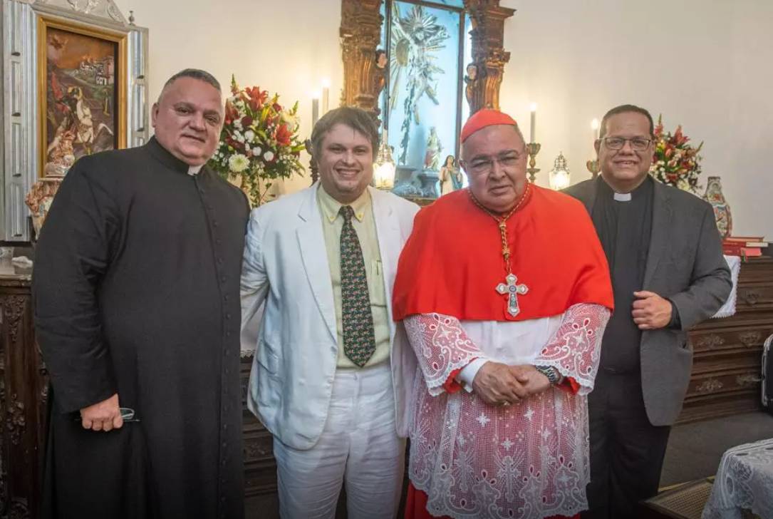 Os amigos do cardeal