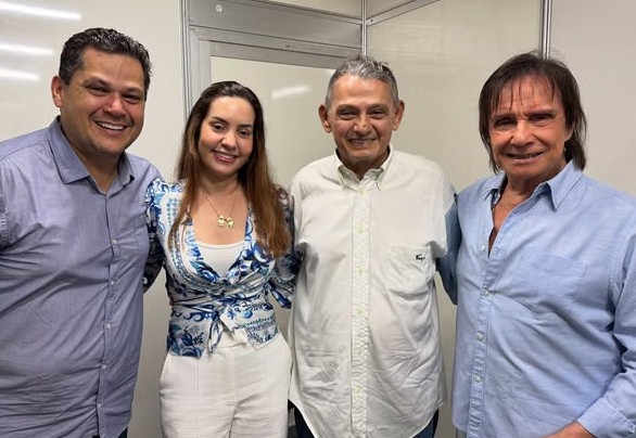 <i>Detalhes</i> de uma delação inflamável