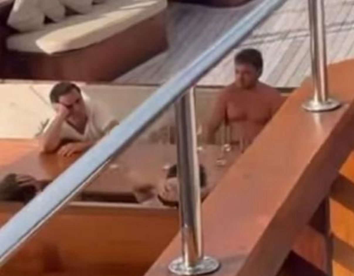 As pegadas de um Tigrinho, e de um senador a tiracolo