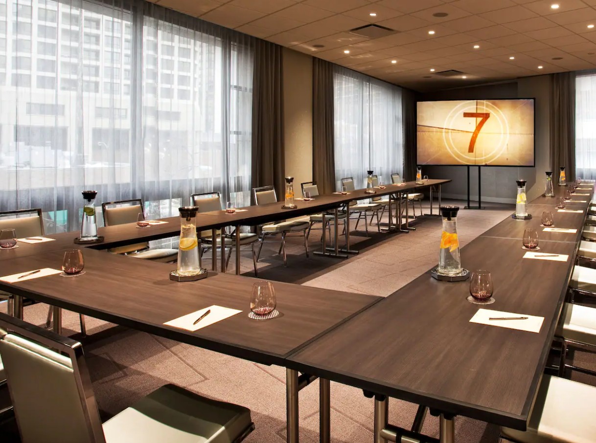 Thompson Chicago - part of Hyatt, photo 6