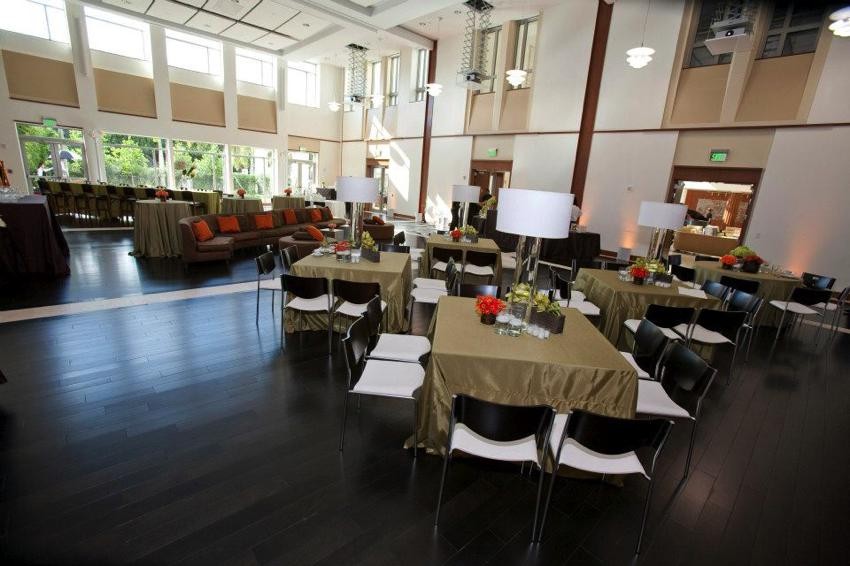 Newman Alumni Center, photo 5