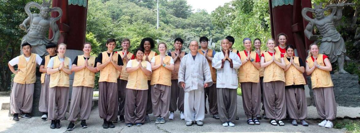 Teenage travelers visit Golgulsa Temple for overnight stay with monks during summer youth travel program