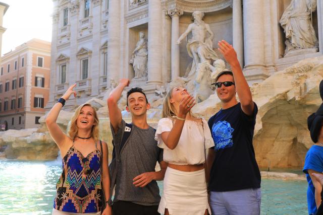 Teenage travelers on a Travel For Teens summer program