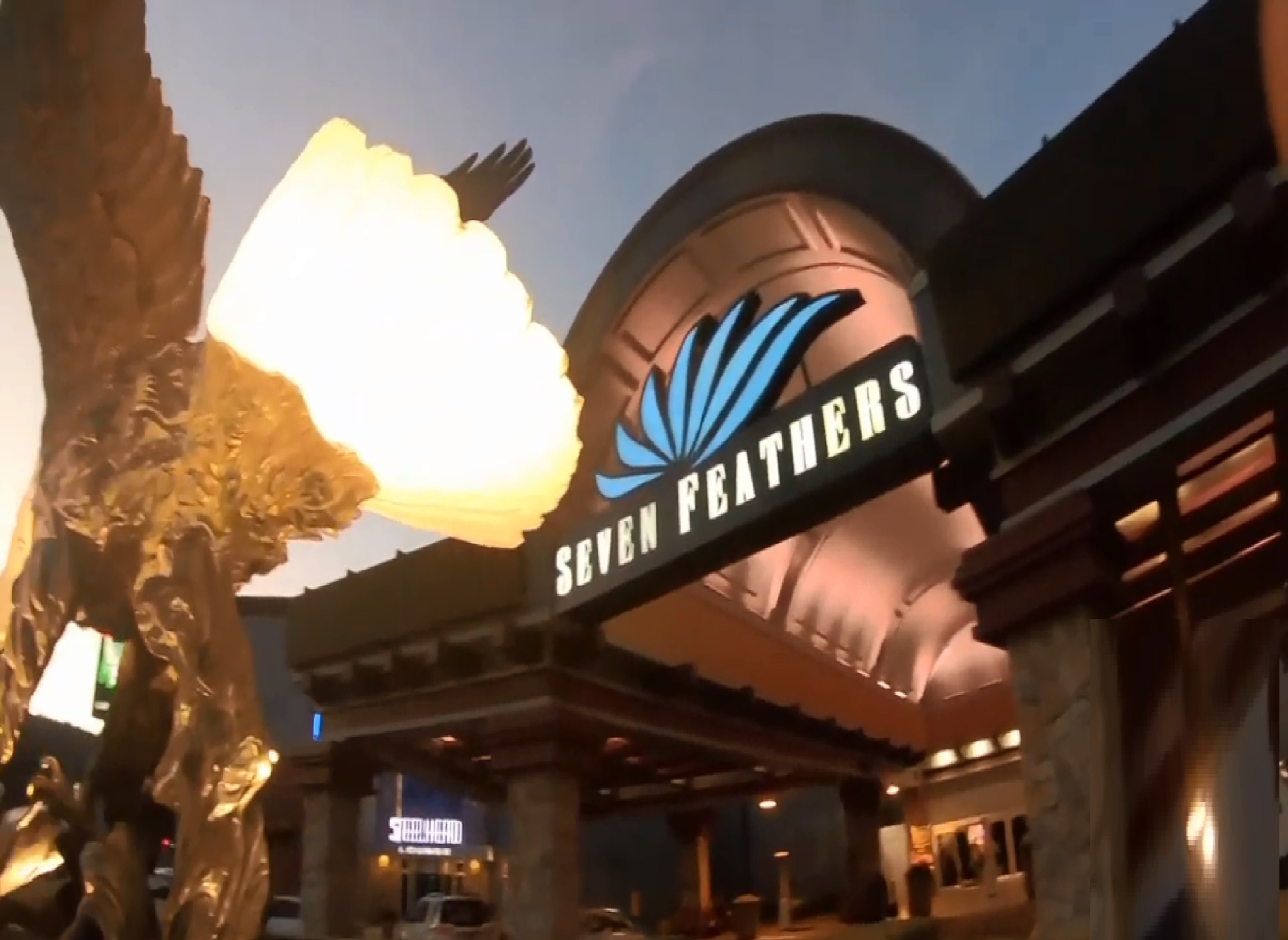 Slot Machines At Seven Feathers Casino Resort Casino