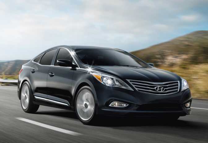 Hyundai Azera (2014) vs Hyundai Genesis (2015): What is the difference?