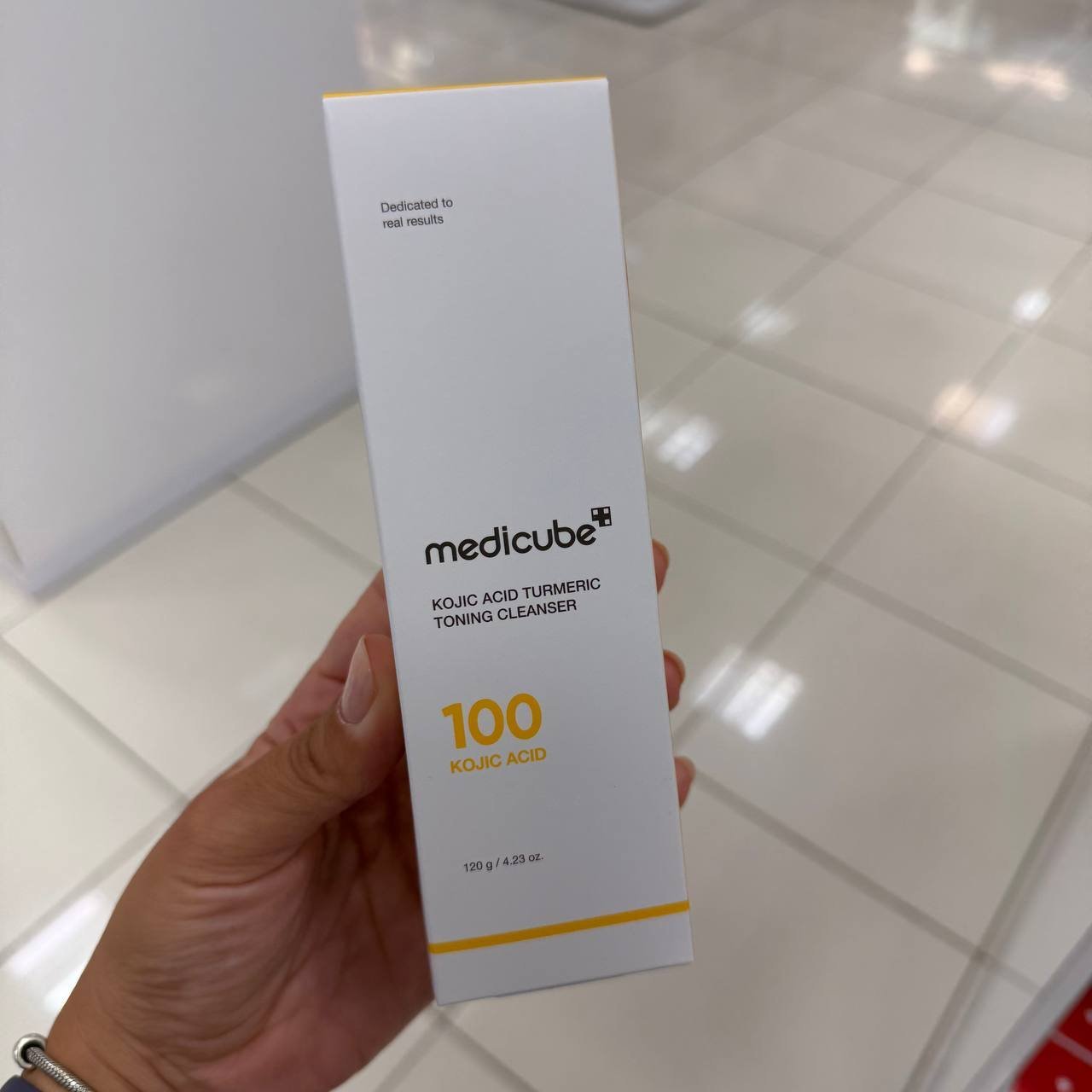 MEDICUBE