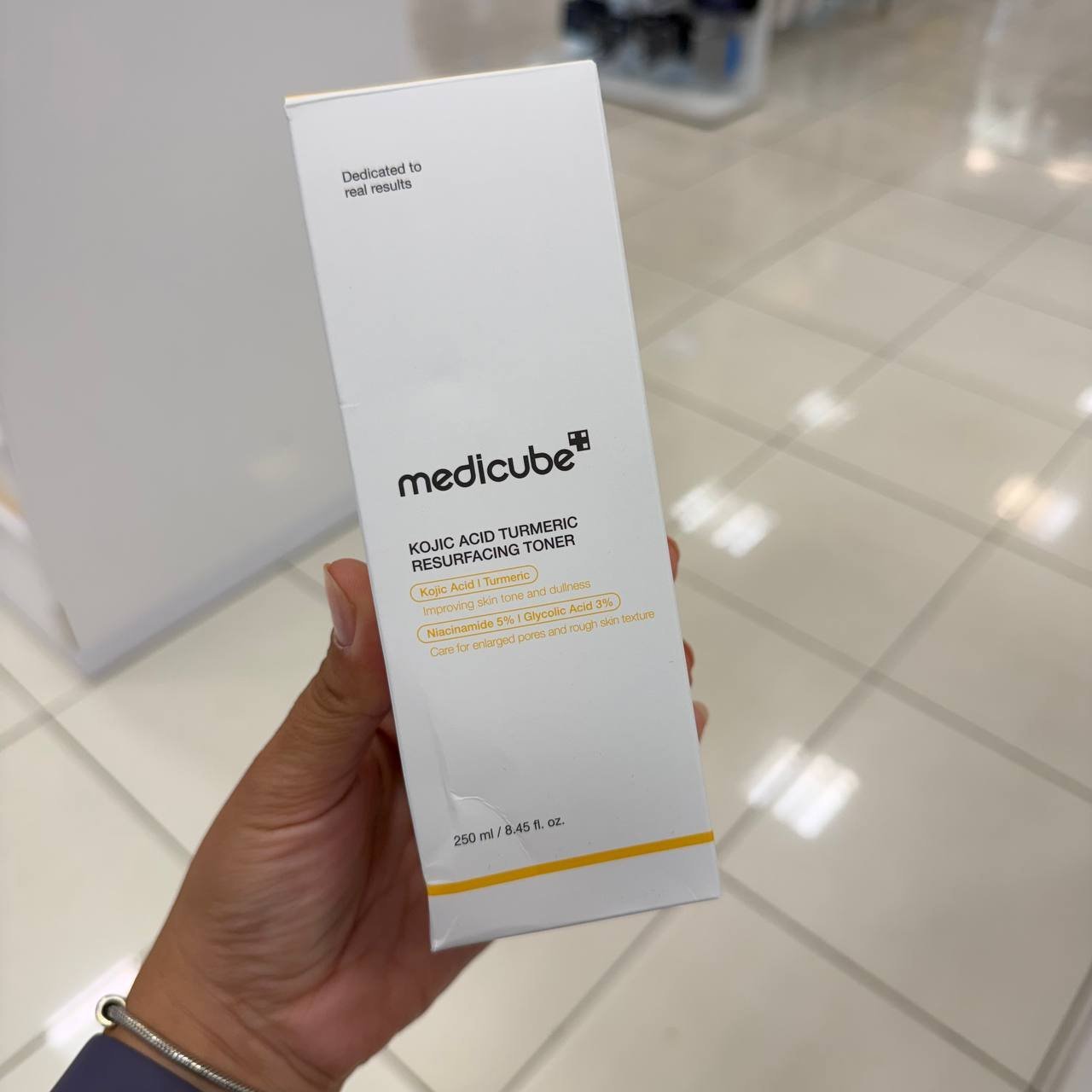 MEDICUBE