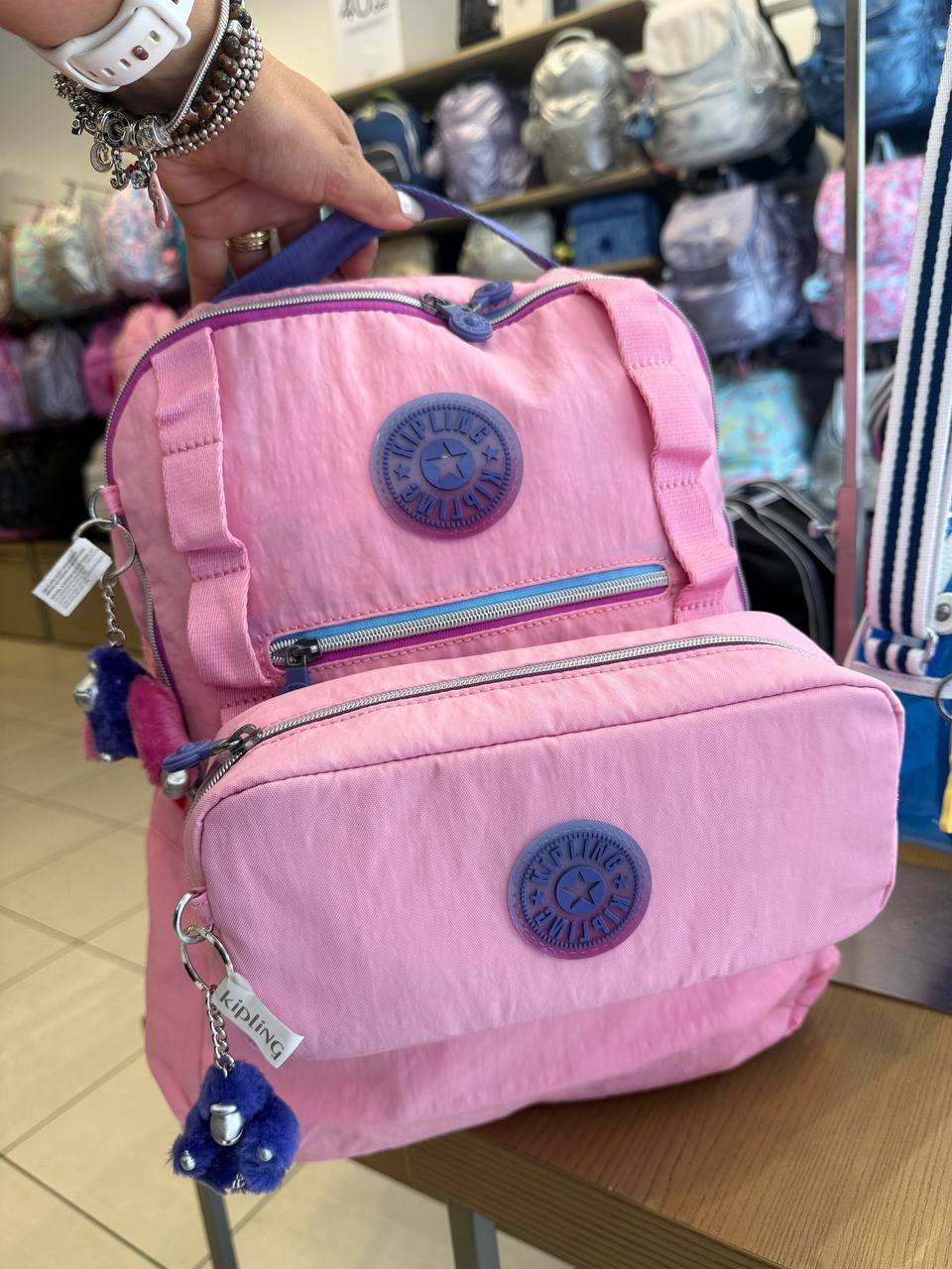 Kit Mochila DYANA   + Estojo ICEY