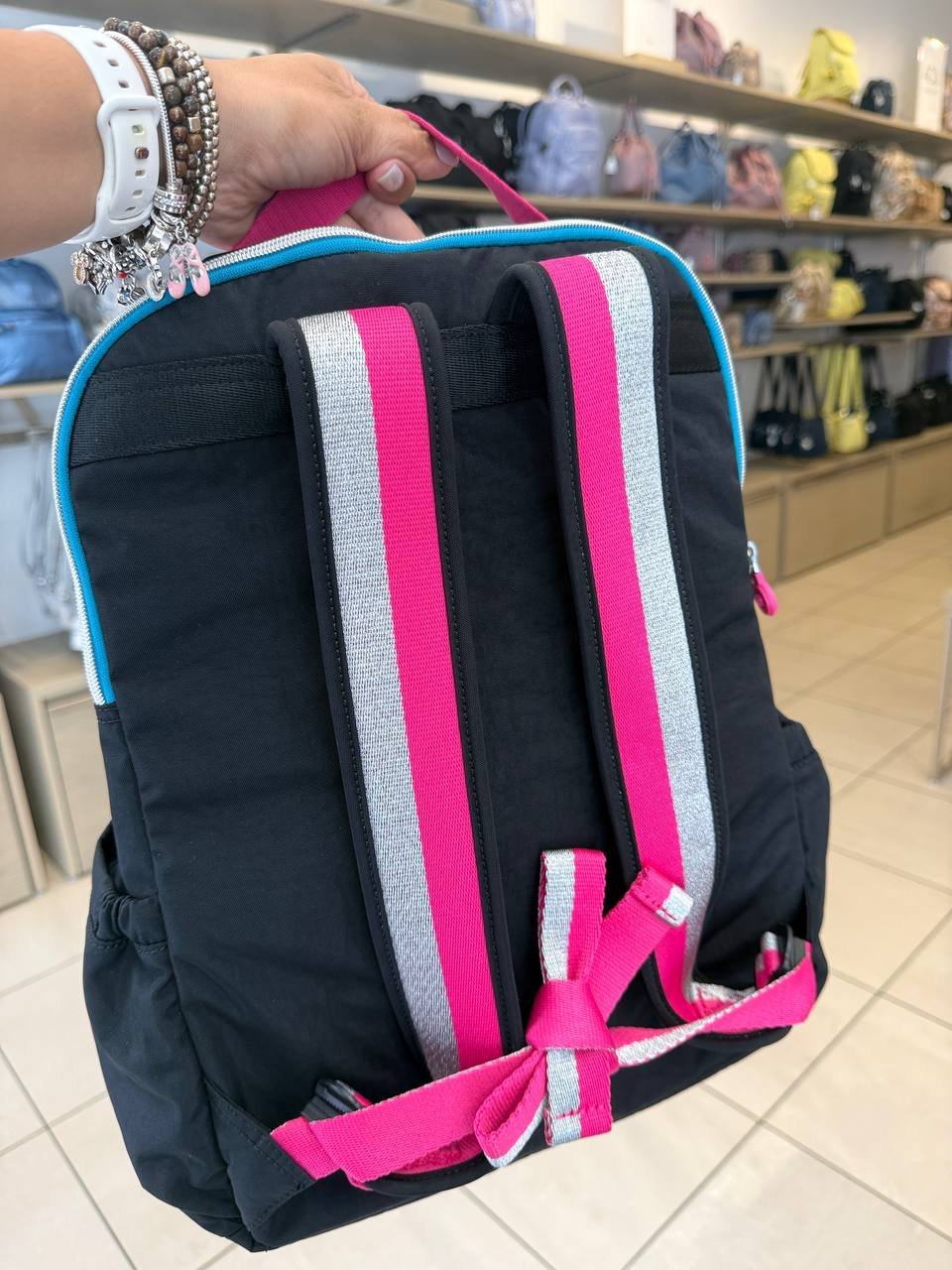 Kit Mochila DYANA   + Estojo ICEY
