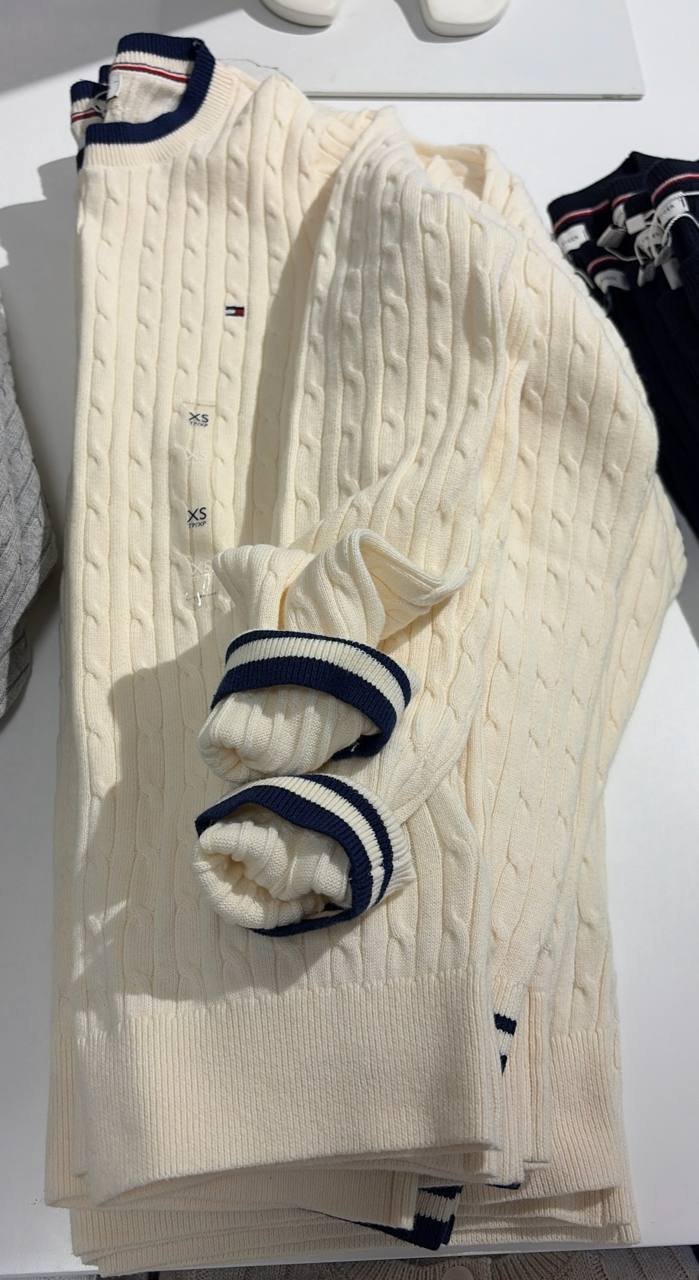 Sweater tricot trançado manga longa