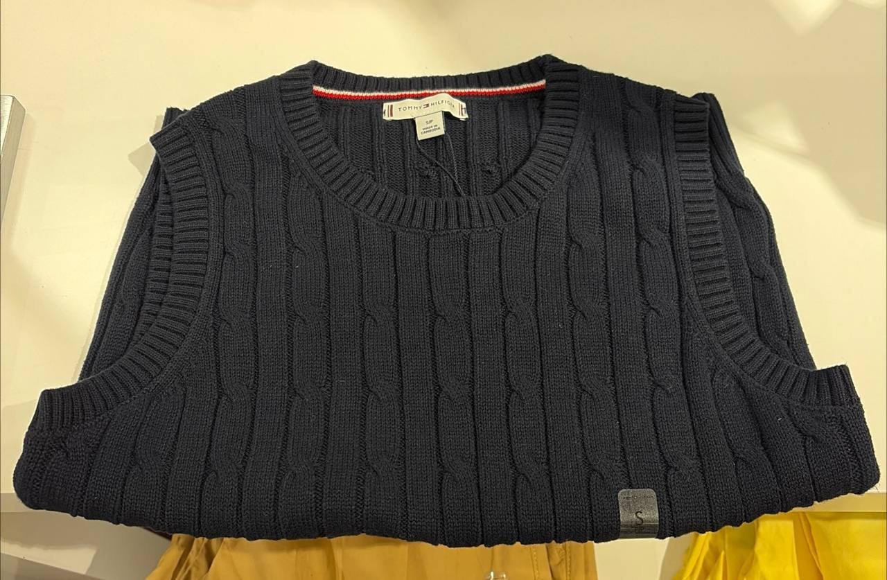 Blusa sem manga  tricot trançado