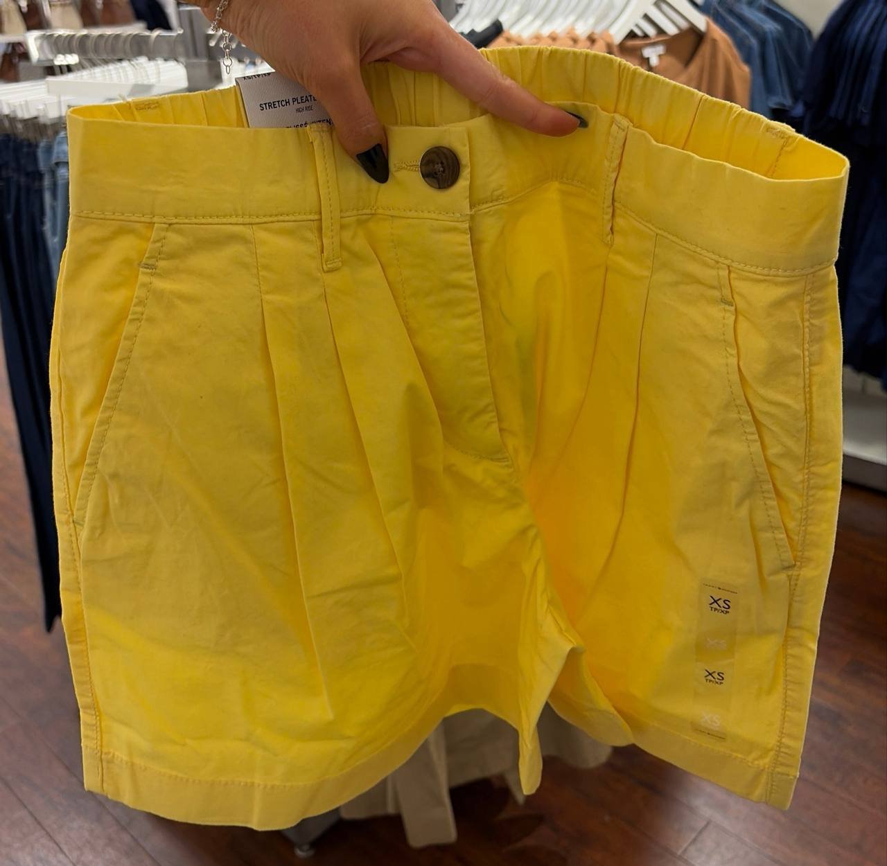 stretch pleated short