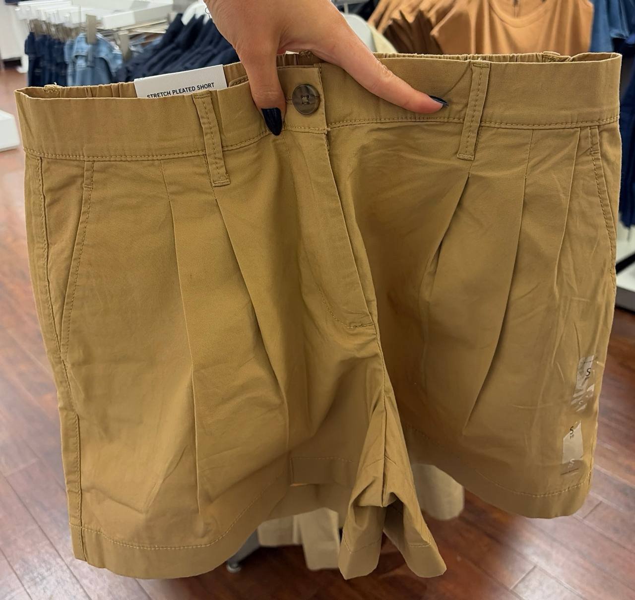 stretch pleated short