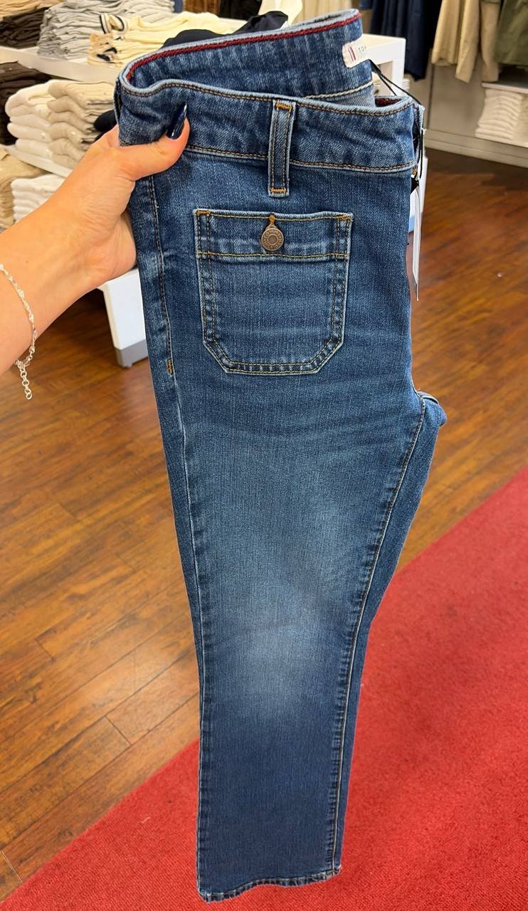 calça mid rise bootcut