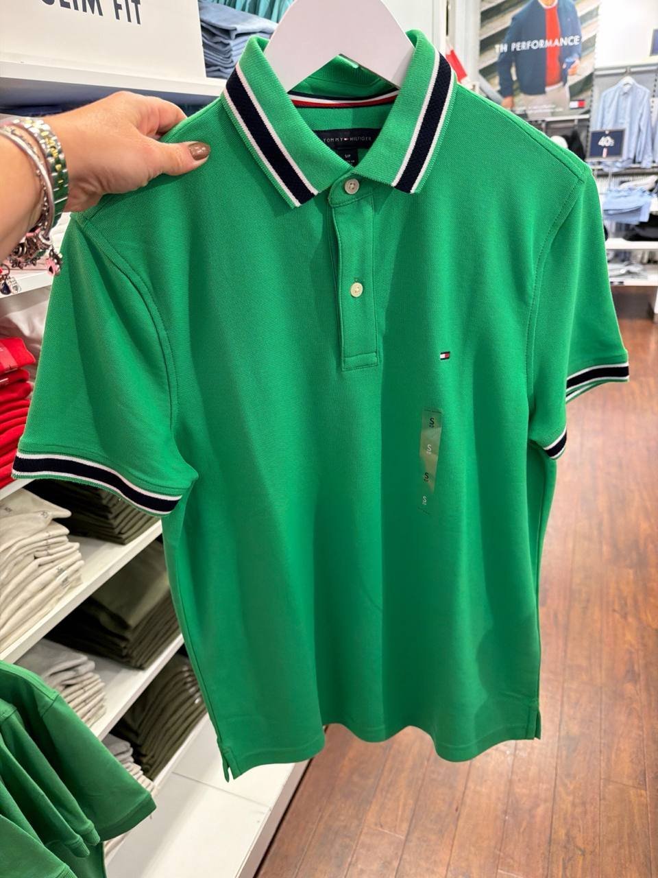 Polo Regular Fit COR PROMOCIONAL