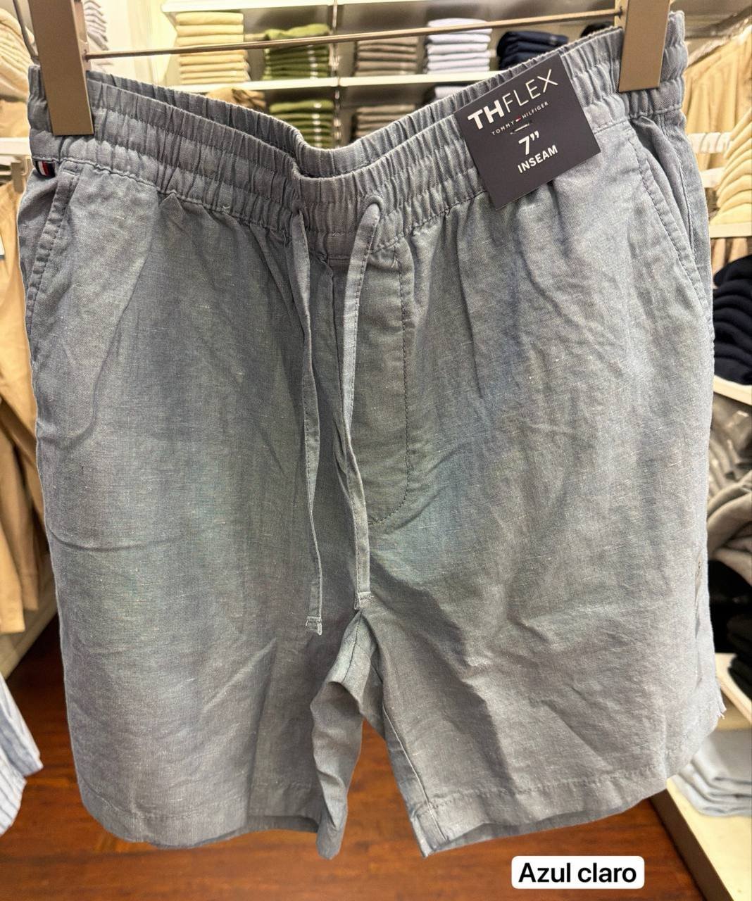 Bermuda regular fit com cordinha 7 polegadas