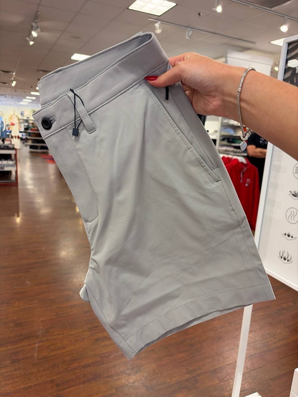 Bermuda Regular Fit Stretch com Zíper Invisível