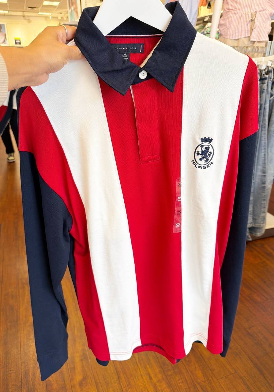 Polo Regular Fit com bordado e manga longa