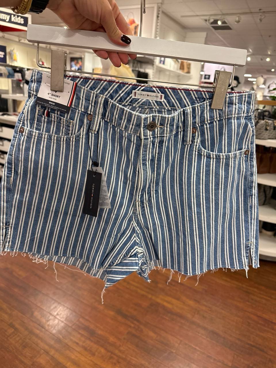 shorts 4” jeans