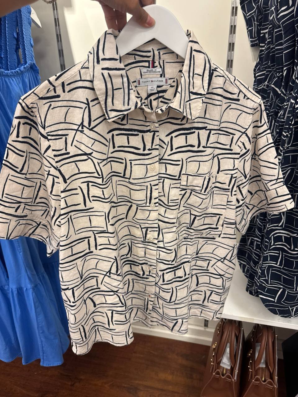 Camisa RELAXED FIT manga curta 55