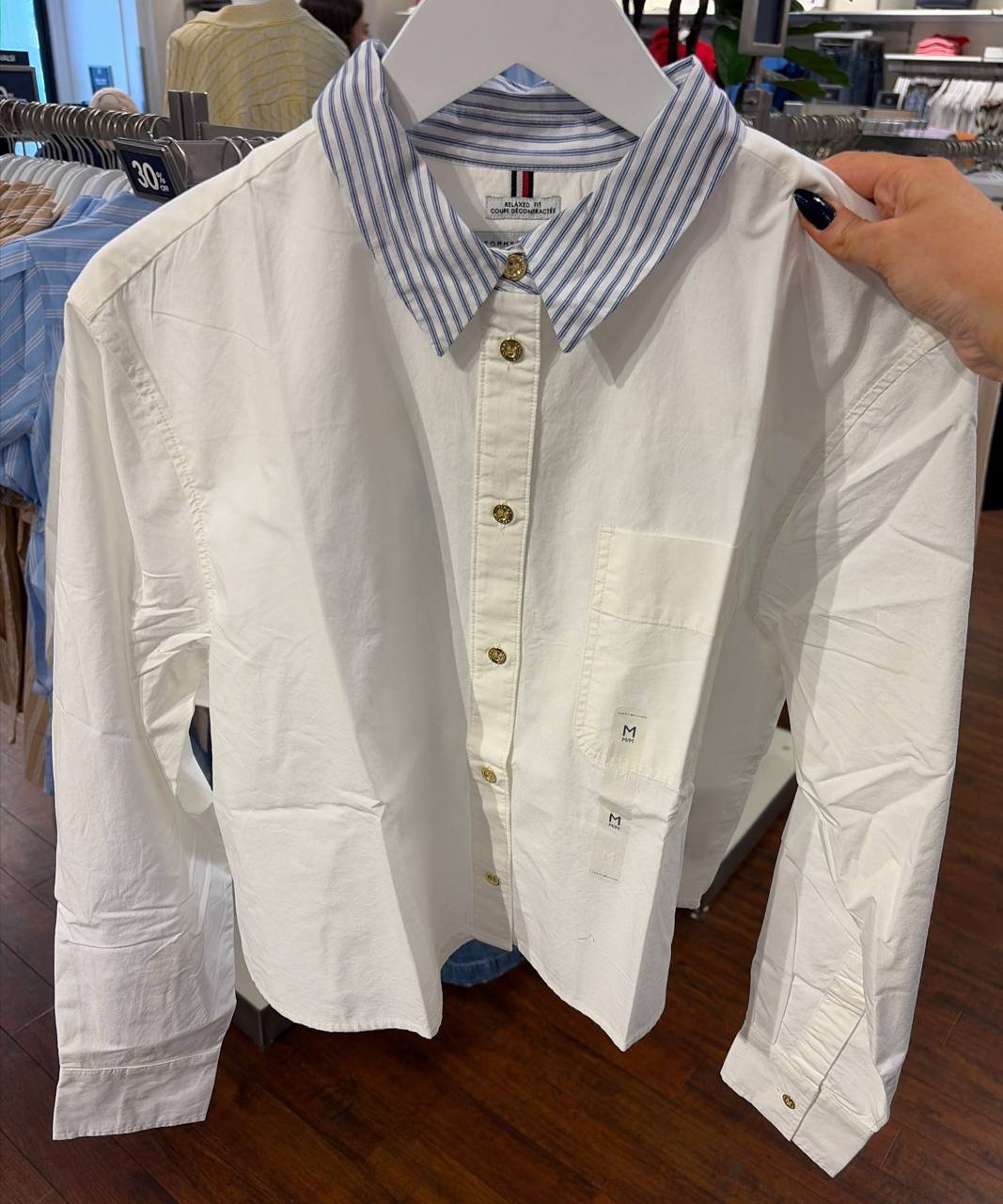 camisa oversized cropped  de botão