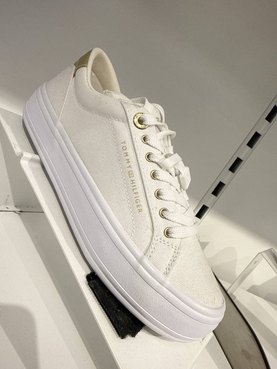 tênis feminino de lona