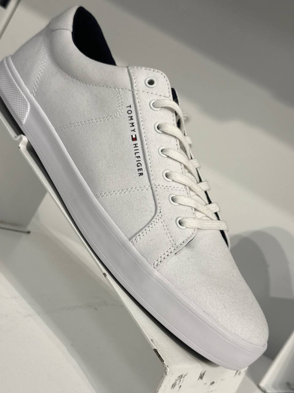 tênis masculino Lona