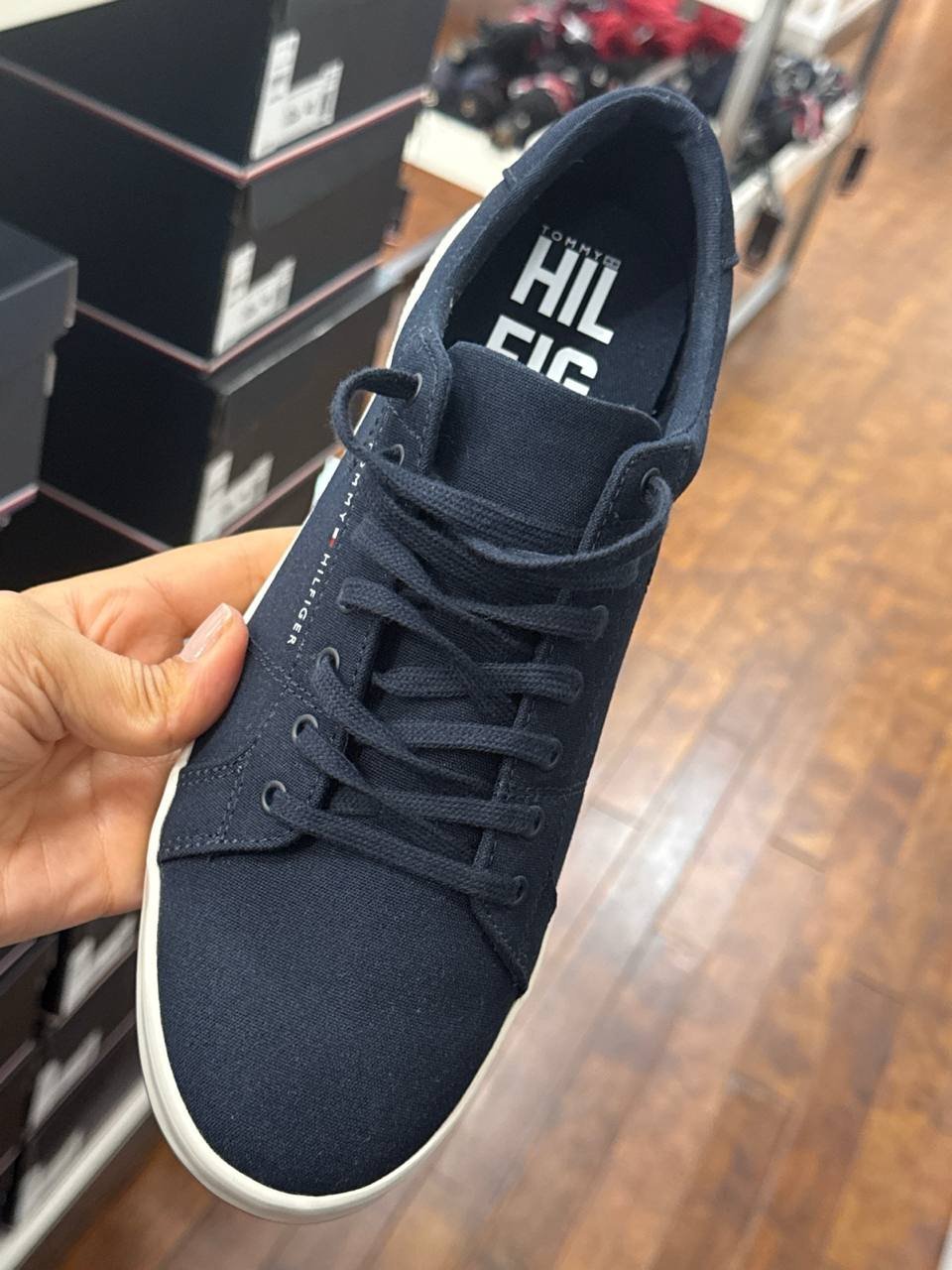 tênis masculino Lona