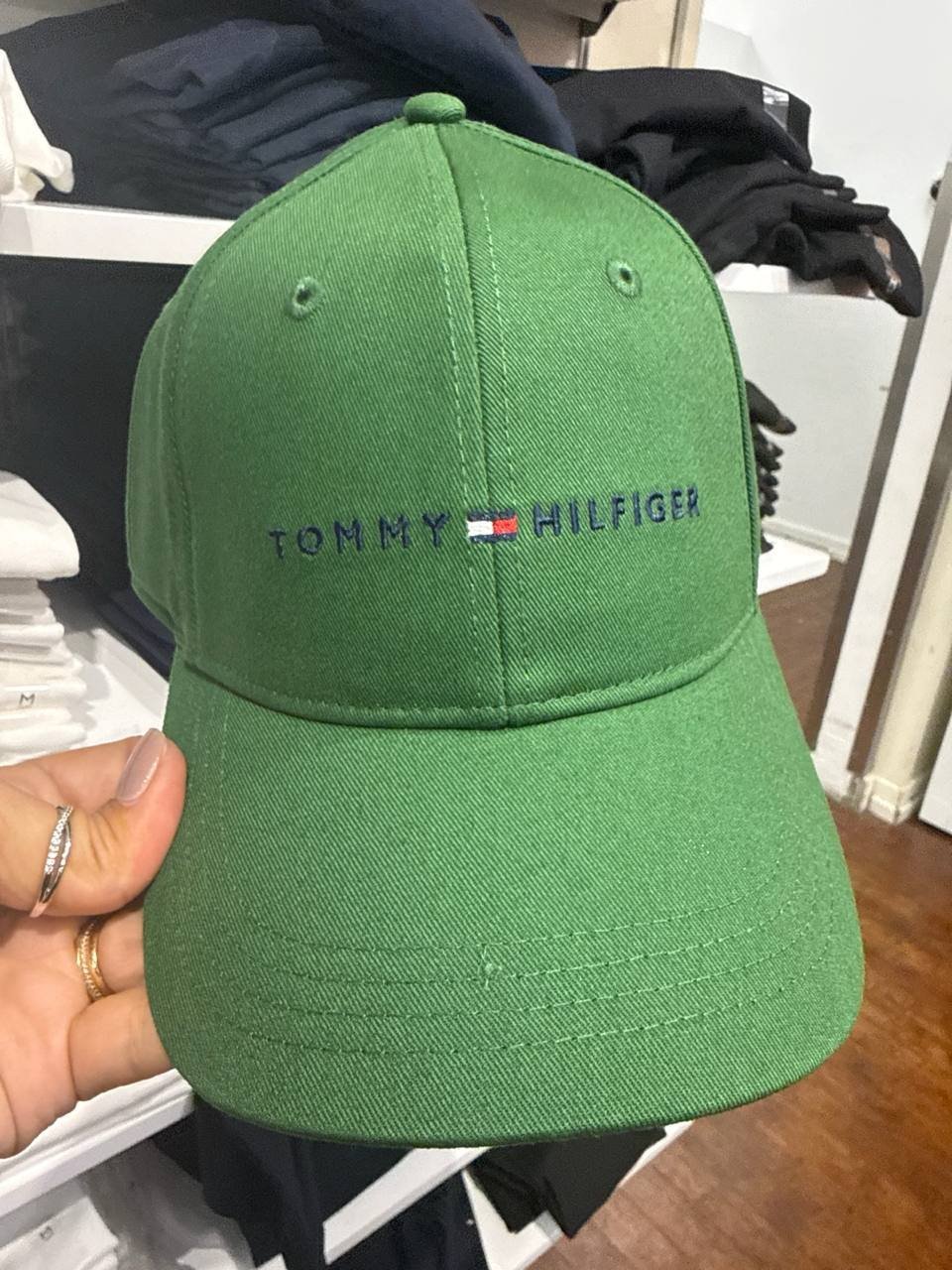 Boné
