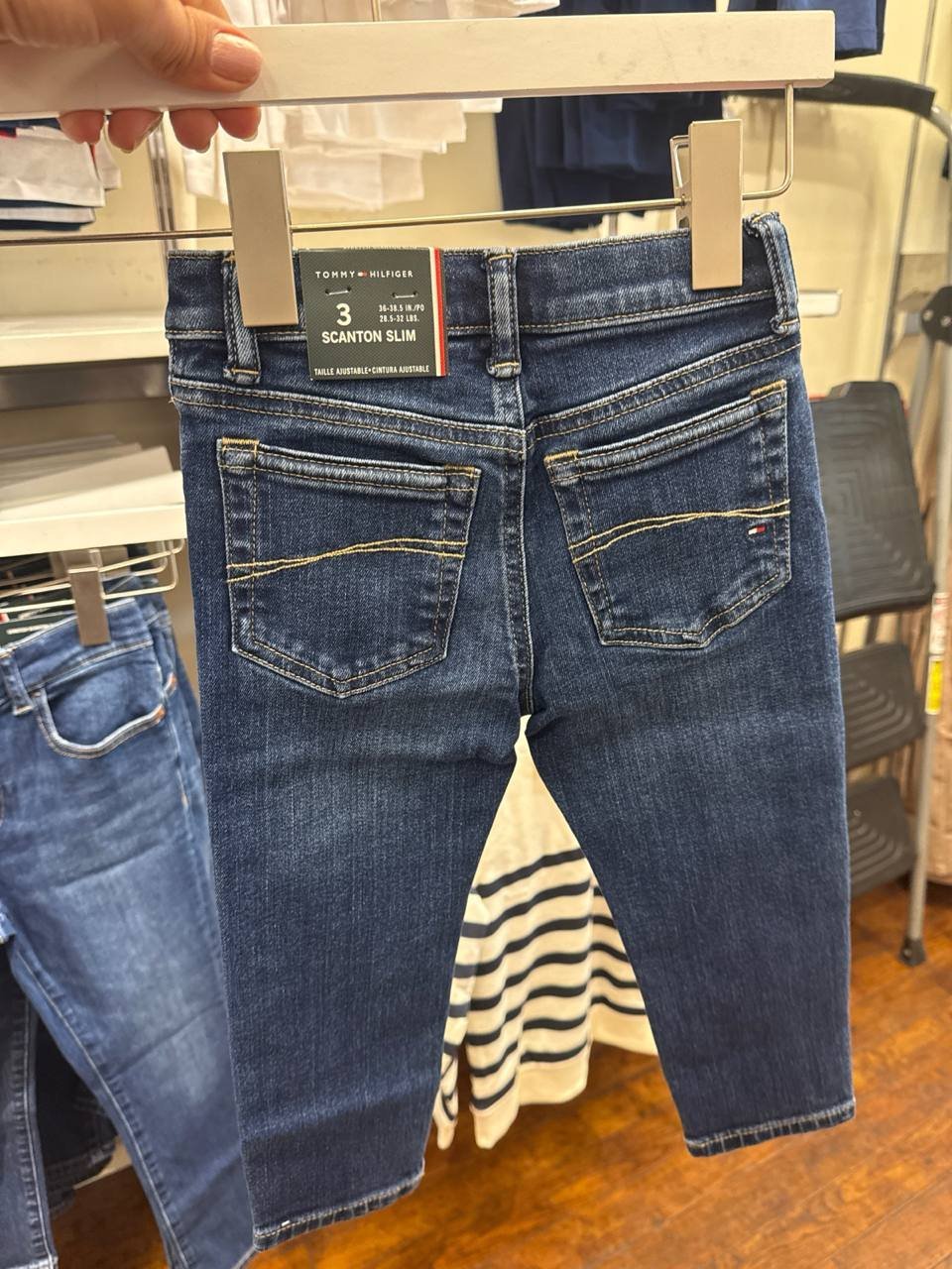 calça jeans Straight com ajuste na cintura