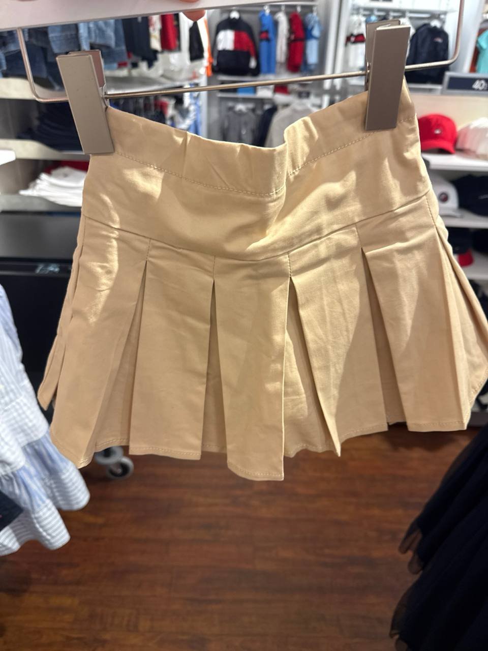 saia  com shorts embutido