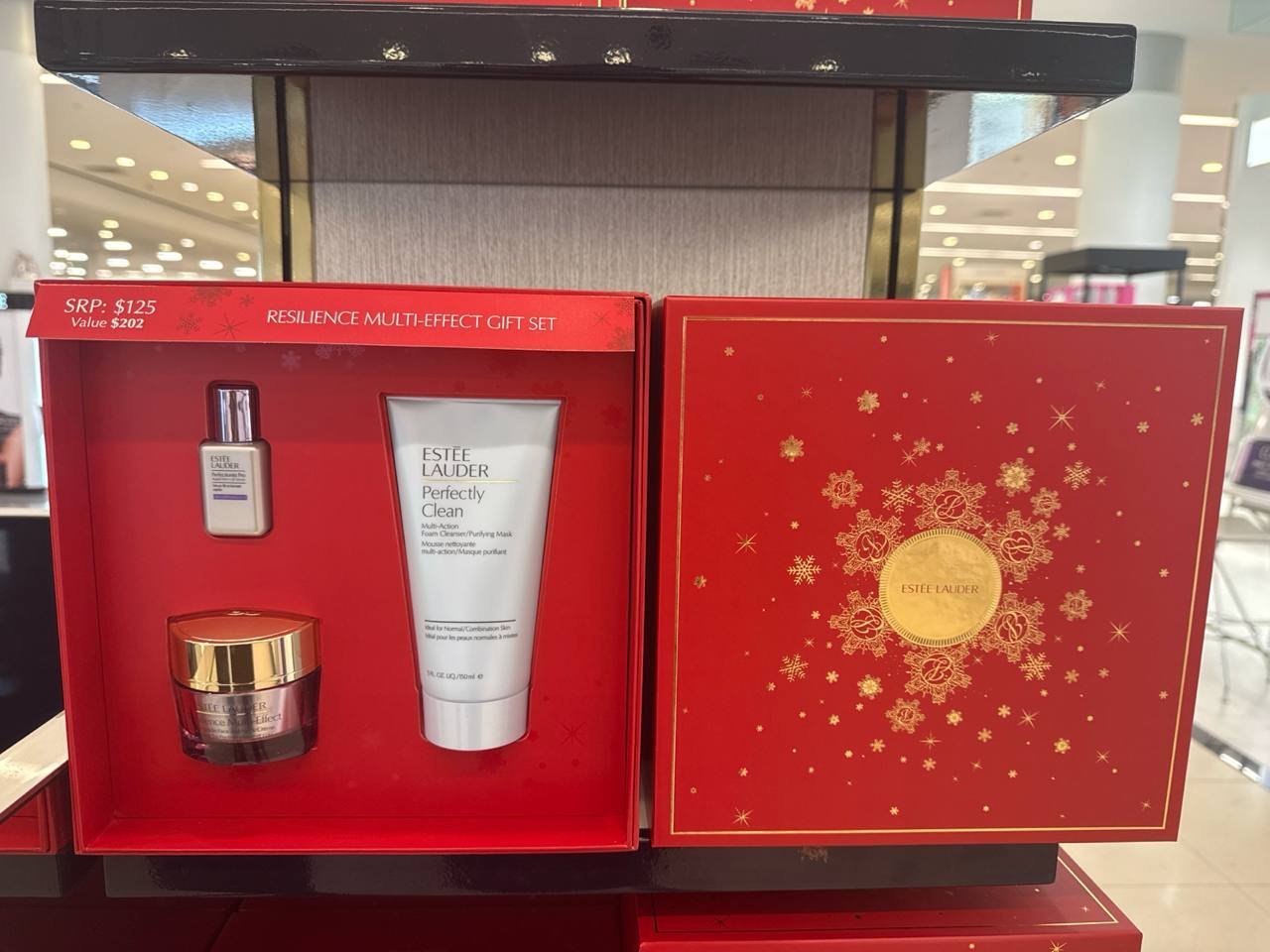 Estēe Lauder kit