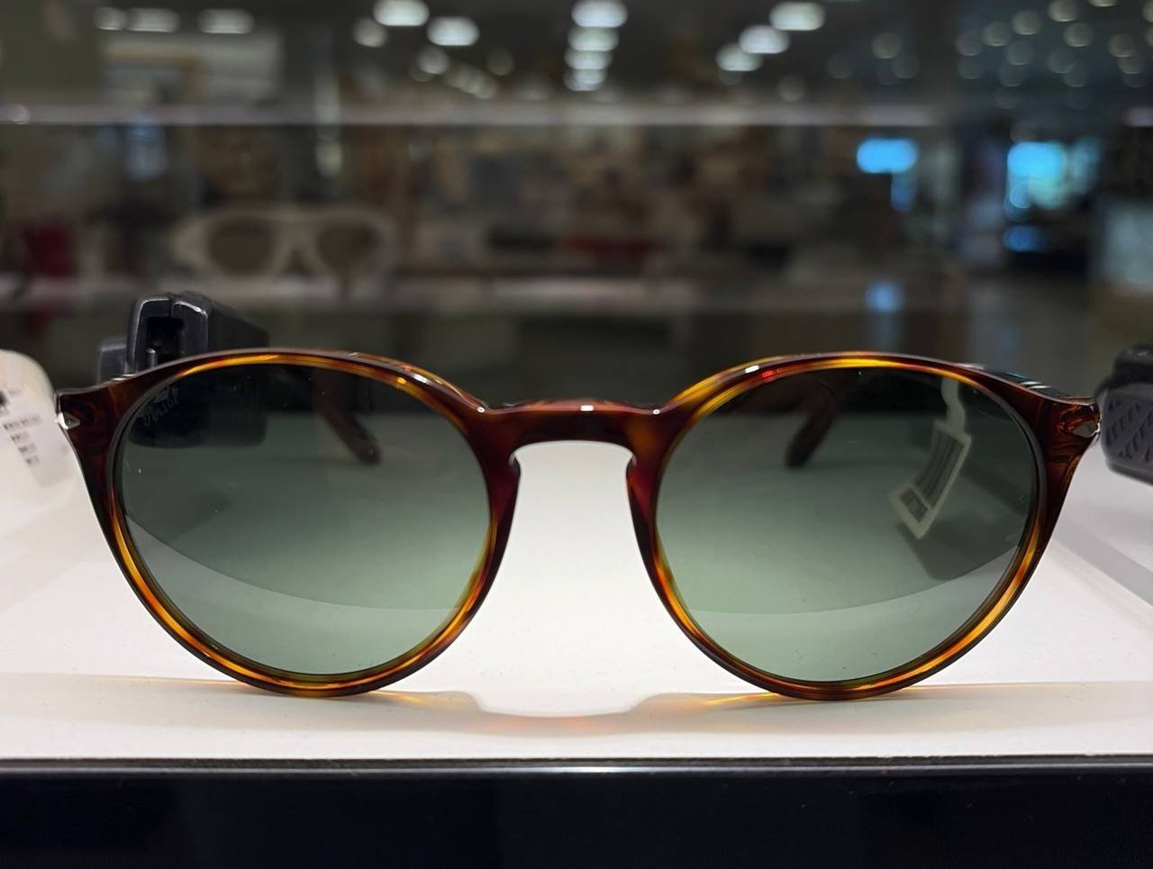 Persol
