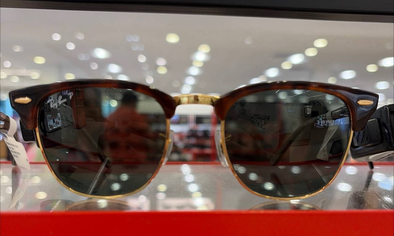 RayBan