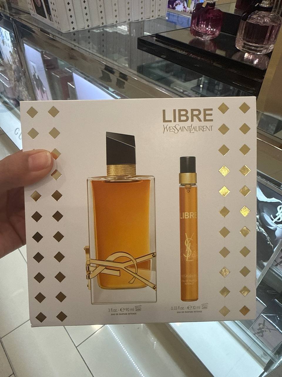YVES SAINT LAURENT kit