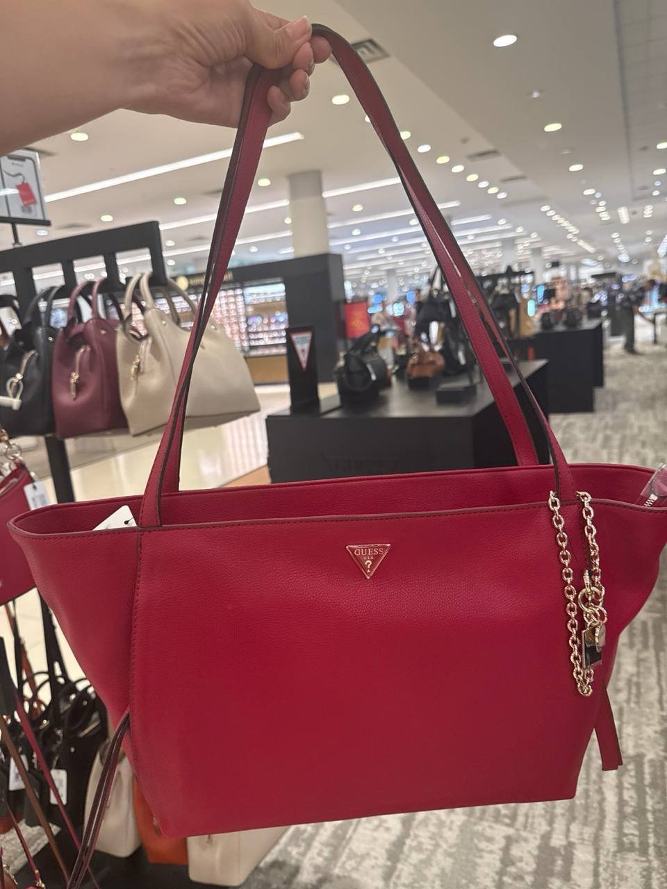 GUESS Bolsa Dark Cherry